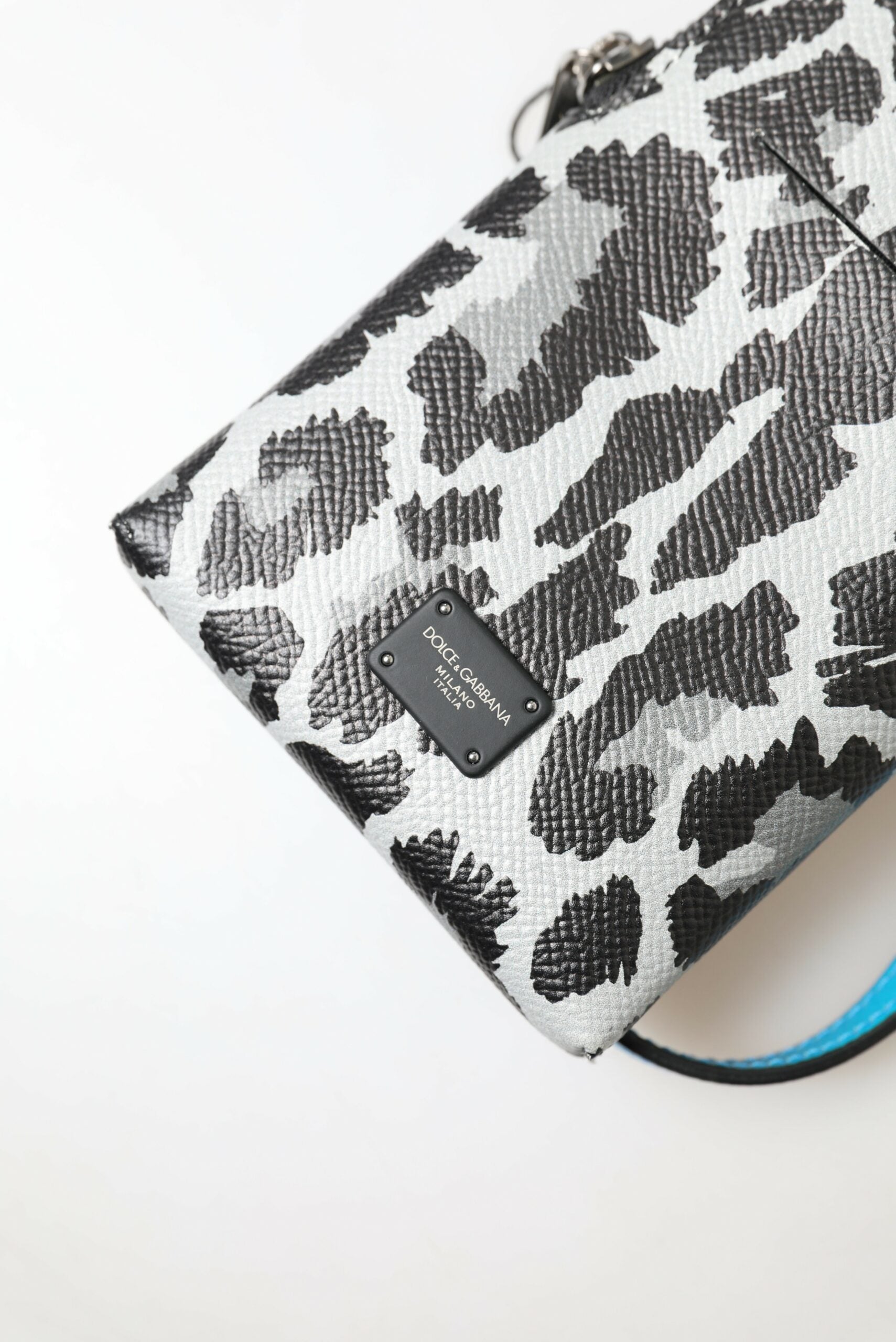 Dolce & Gabbana Grå Leopard Läder Herrväska Axelremsväska Sling Phone Bag