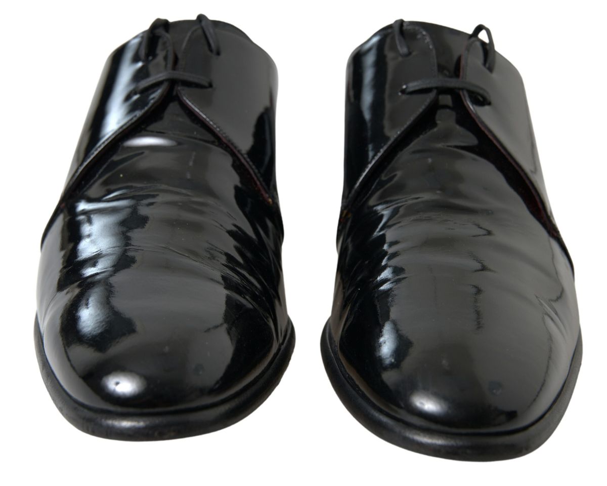 Dolce & Gabbana svarta formella skor i lackskinn