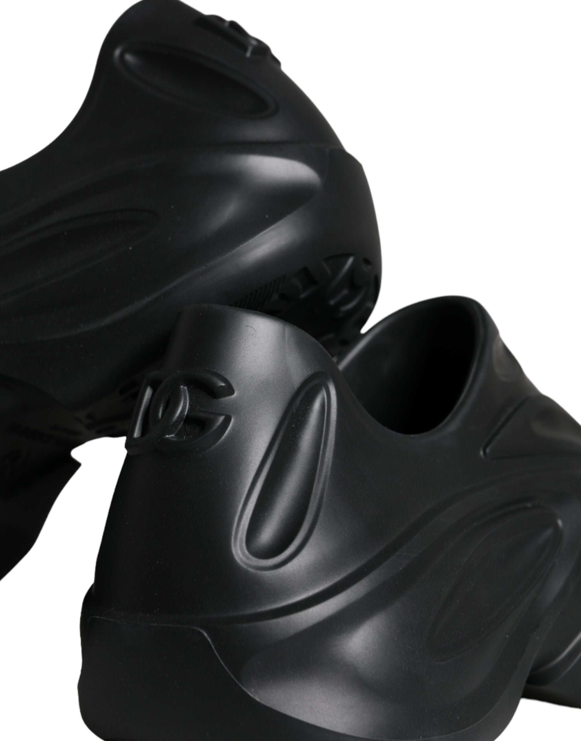Dolce & Gabbana svarta folierade gummileksaks låga sneakers