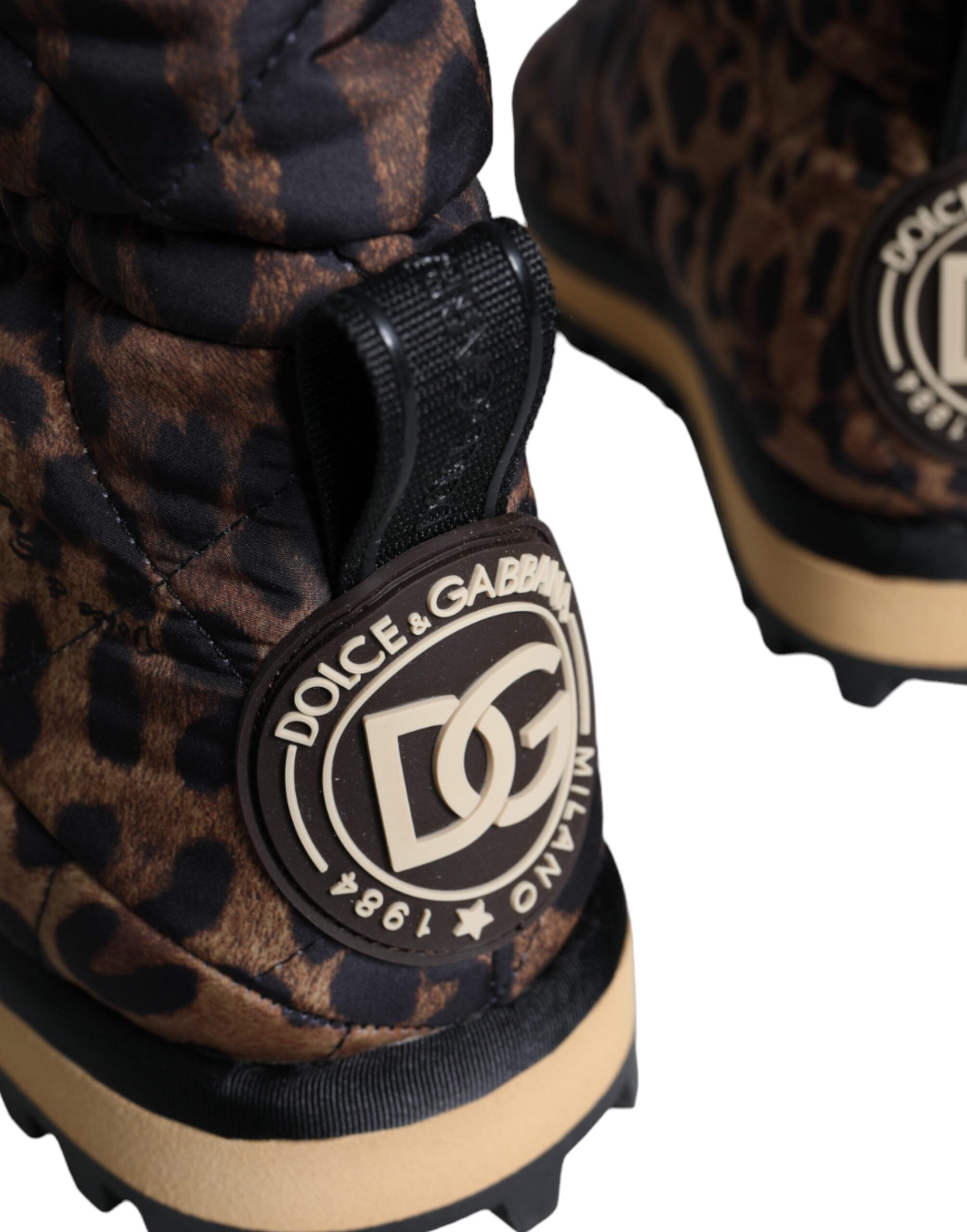 Dolce & Gabbana Bruna Leopardstövlar Vadderade Skor