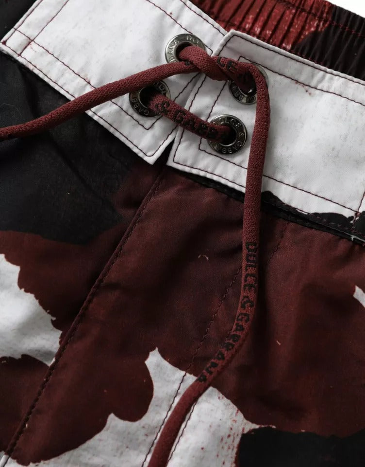 Dolce & Gabbana Flerfärgade Kamouflage DG Logo Beachwear Shorts Badkläder