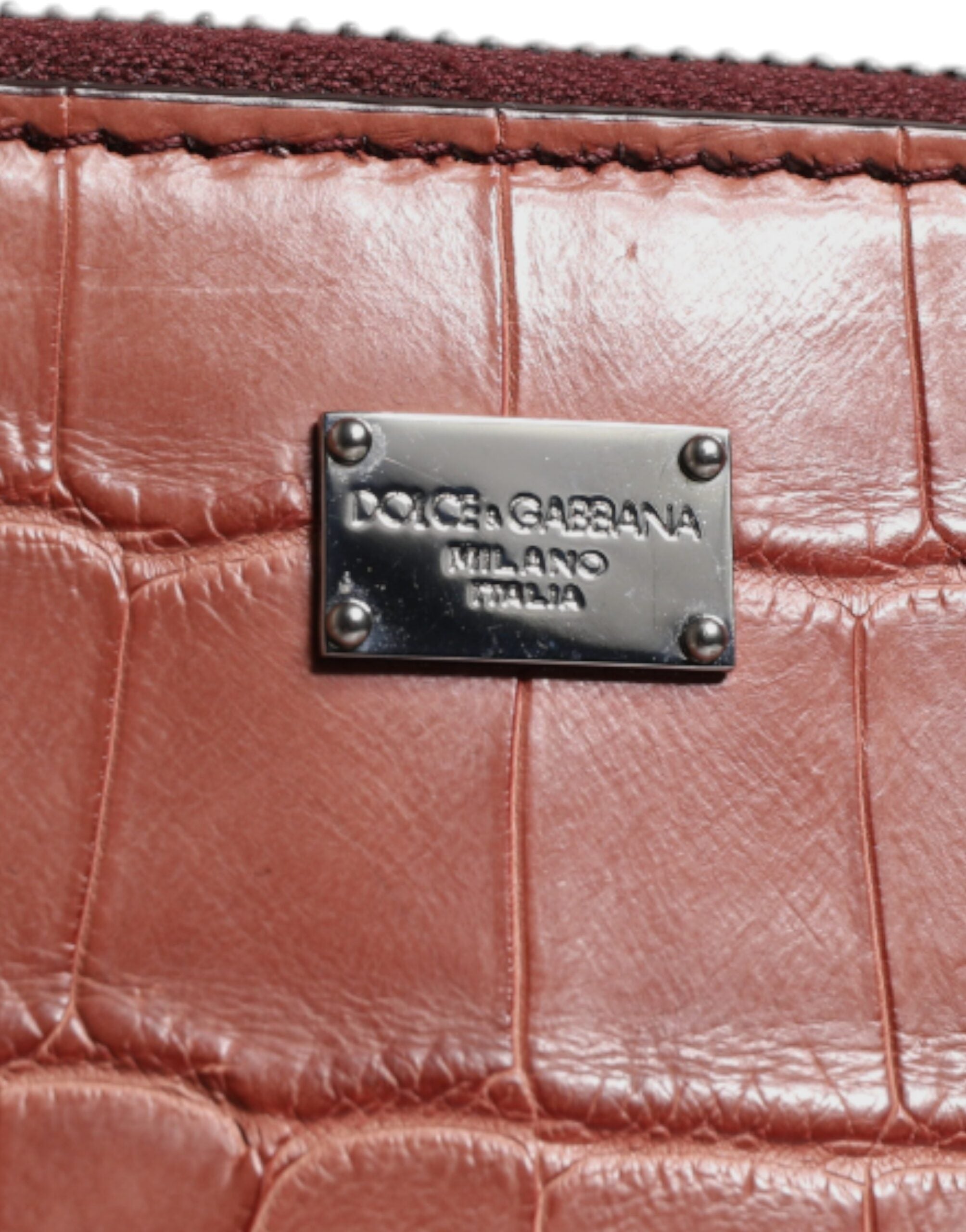 Dolce & Gabbana Bordeaux Krokodilskinnsväska med Logotypplakett för Herr