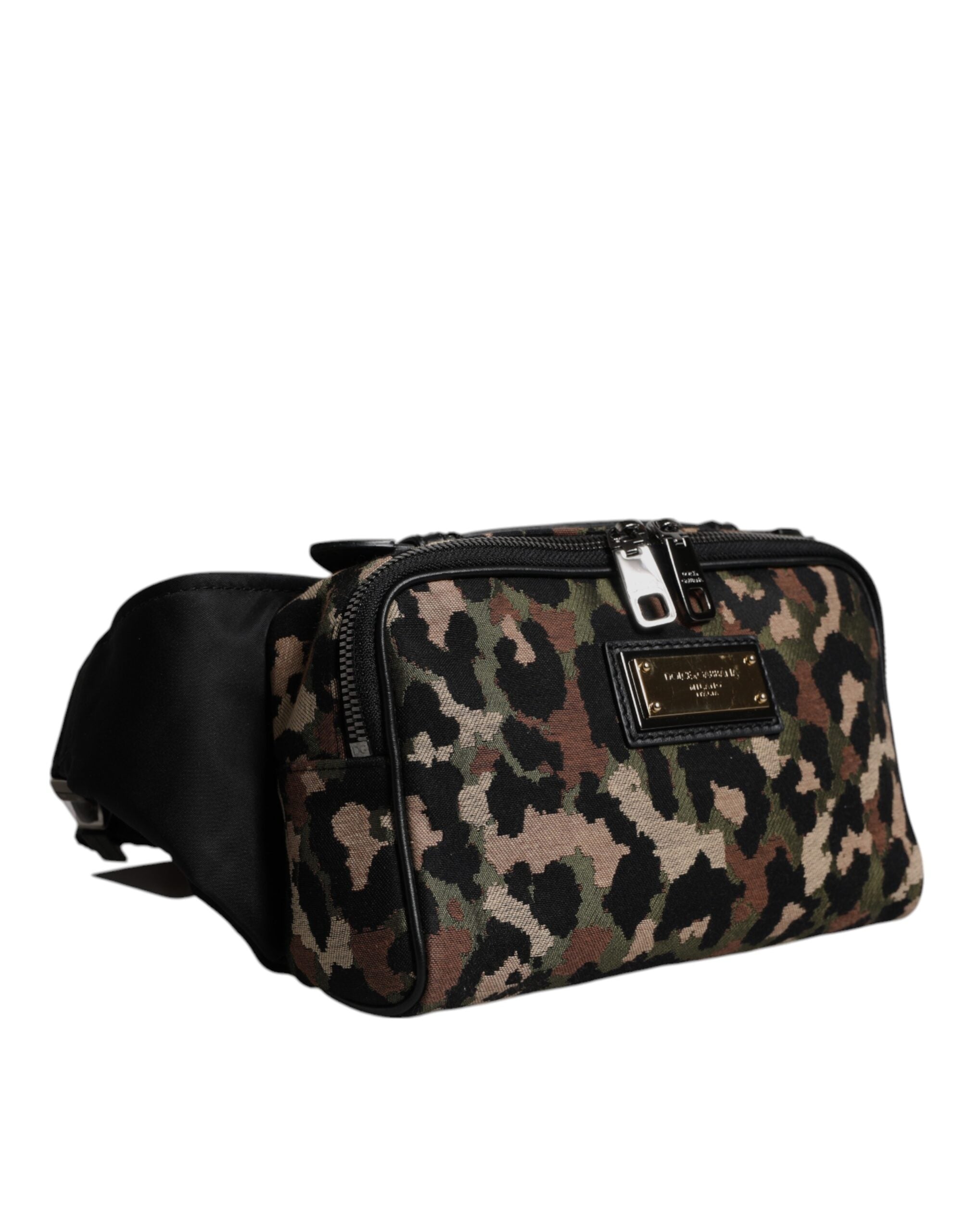 Dolce & Gabbana Flerfärgad Leopard DG Logotyp Midjeväska med Bälte