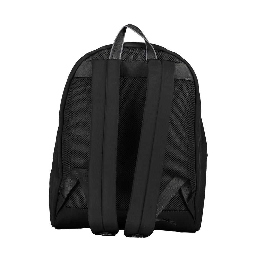 Tommy Hilfiger Chic Urban svart ryggsäck med laptopfack