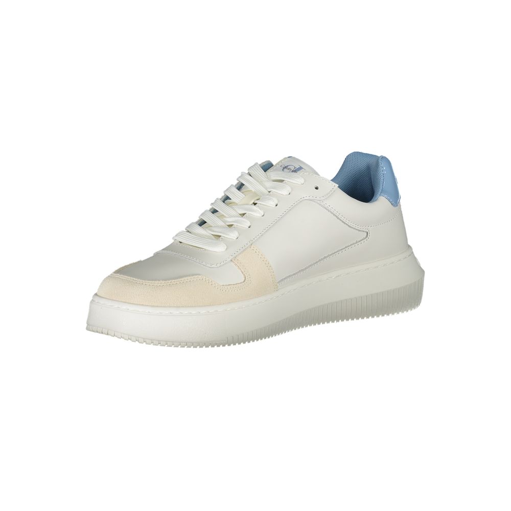 Calvin Klein miljömedvetna sneakers med kontrasterande detaljer