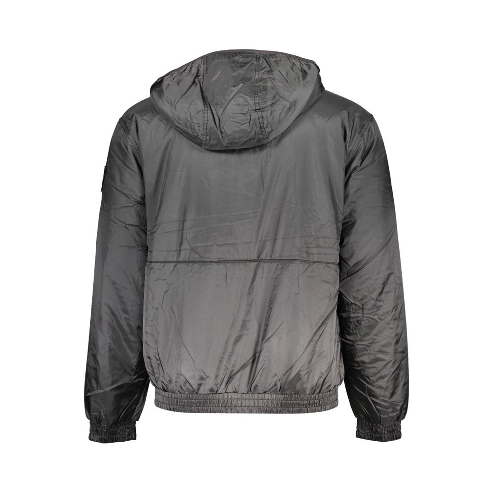Calvin Klein Sleek svart huvjacka med kontrastdetalj