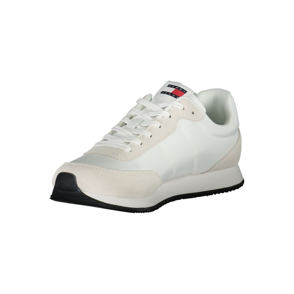Tommy Hilfiger Sneakers i vitt med kontrasterande detaljer