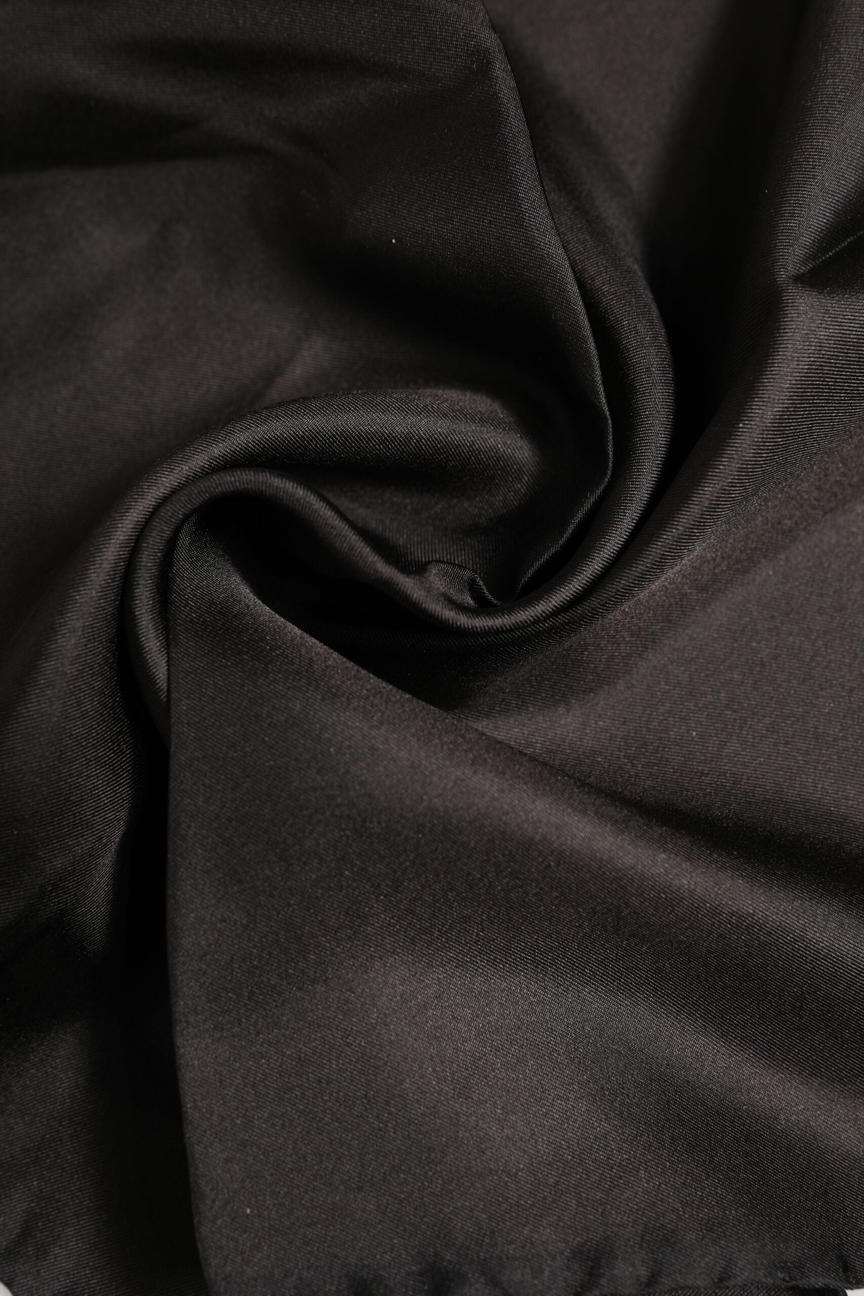Dolce & Gabbana Brun DG Crown Siden Fyrkantig Herr Foulard Halsduk