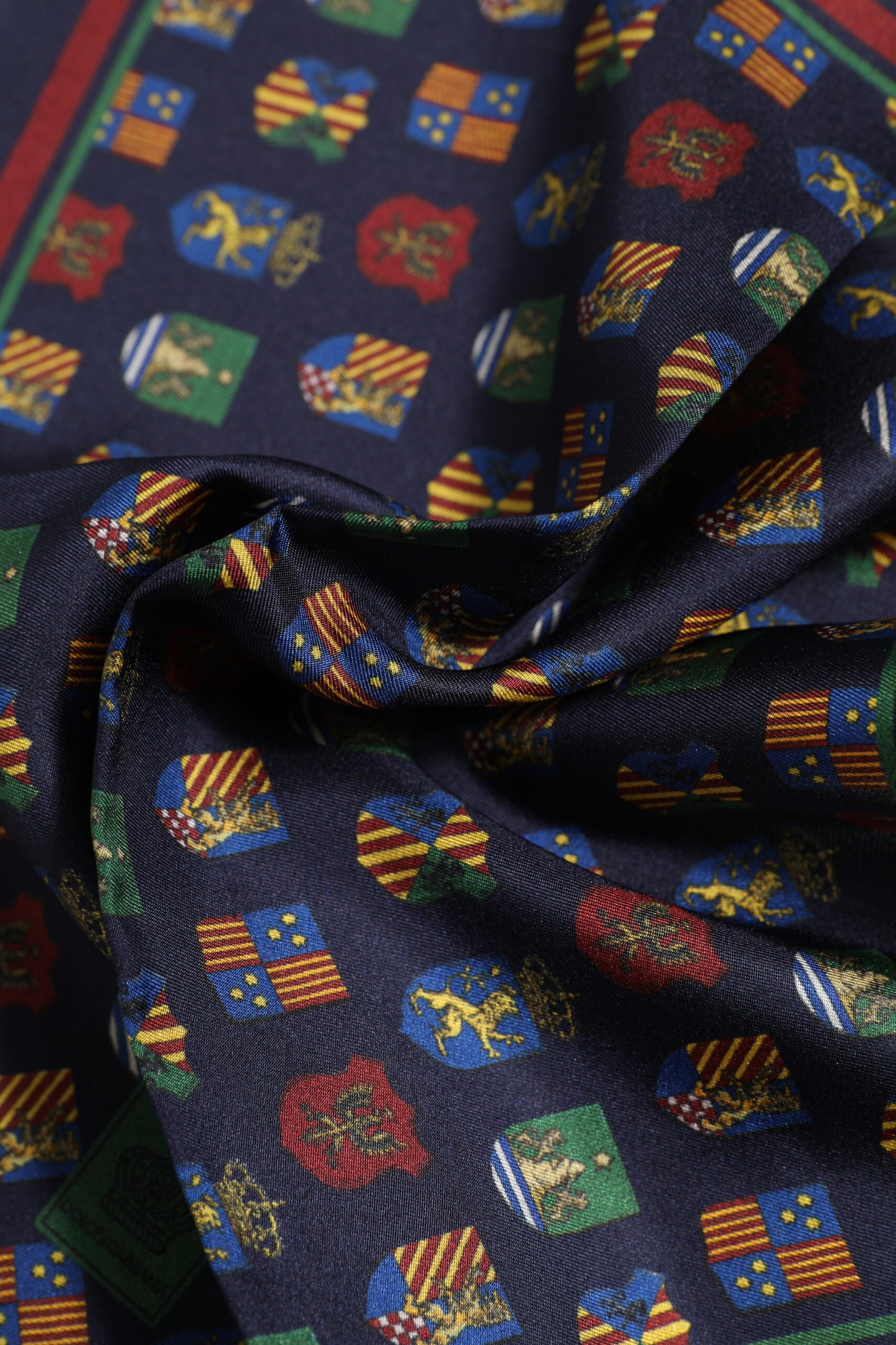 Dolce & Gabbana Flerfärgad Medaljer Fyrkantig Foulard Halsduk