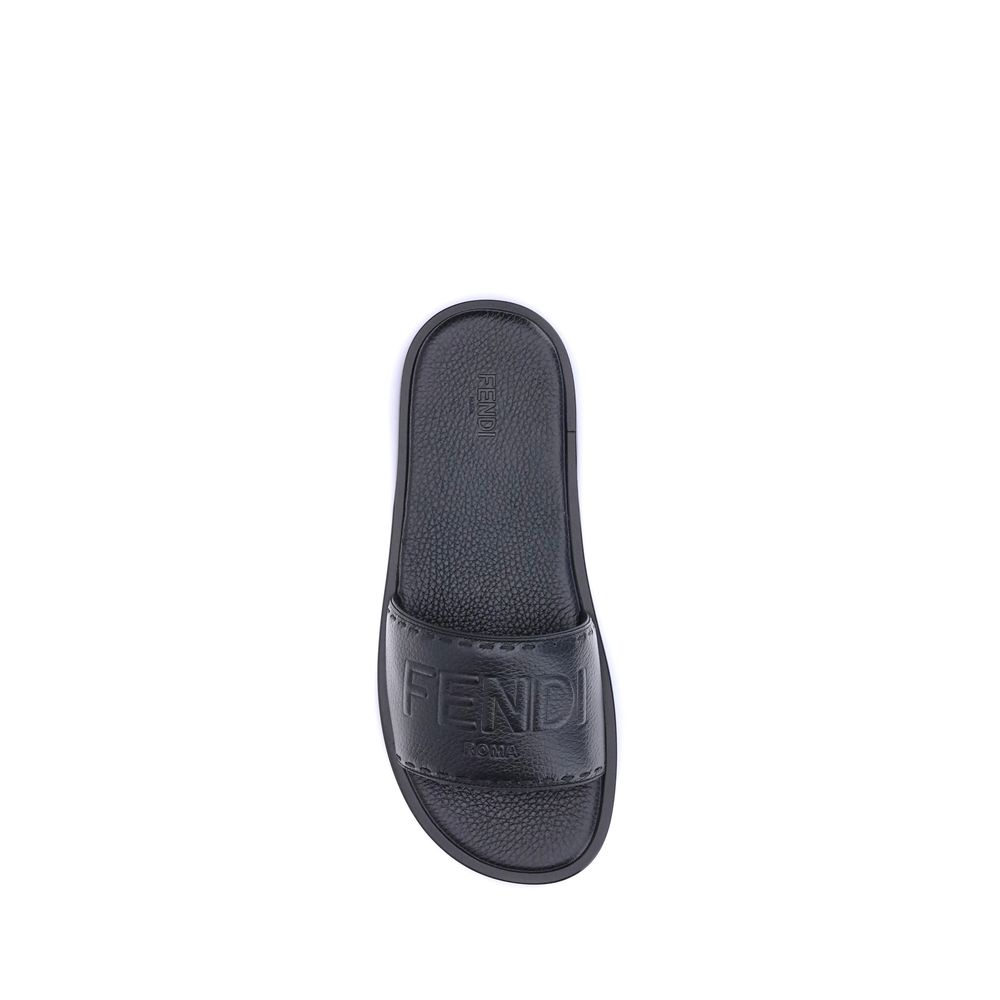 Fendi sandaler med logotyp