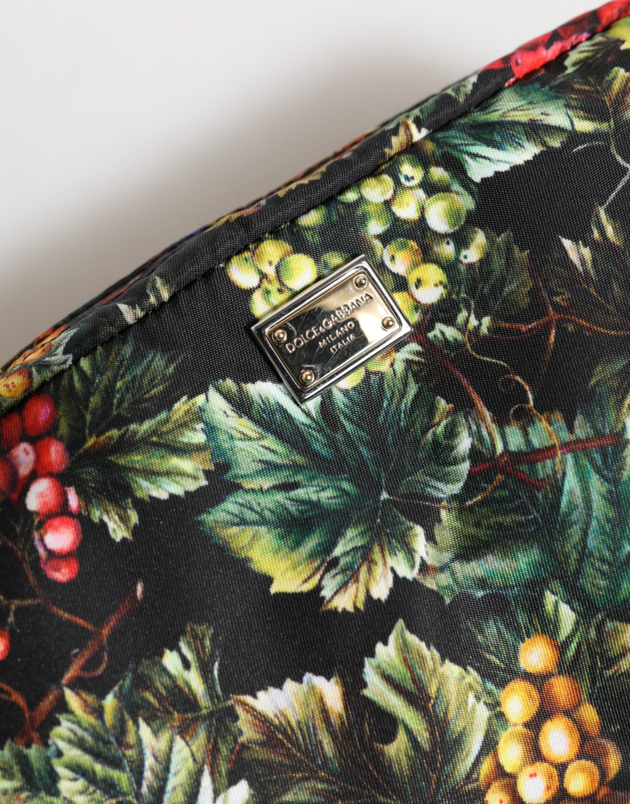 Dolce & Gabbana flerfärgad druvmönstrad kuvertväska med logotypplakett
