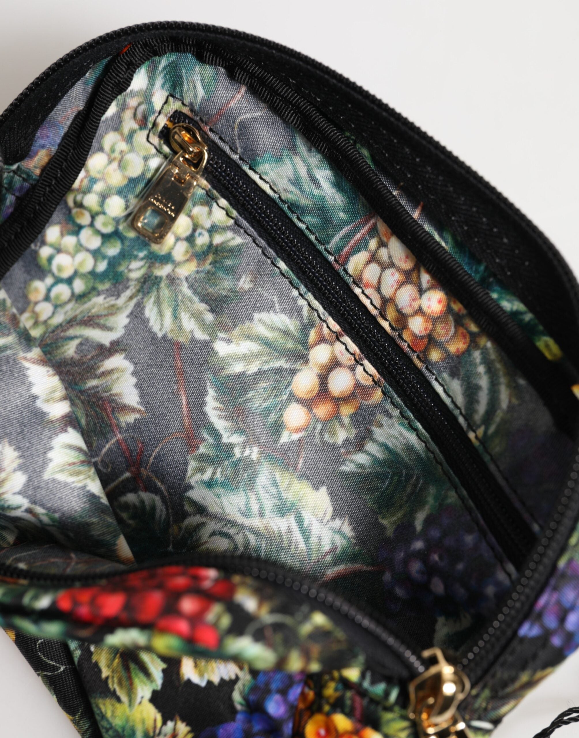 Dolce & Gabbana flerfärgad druvmönstrad kuvertväska med logotypplakett