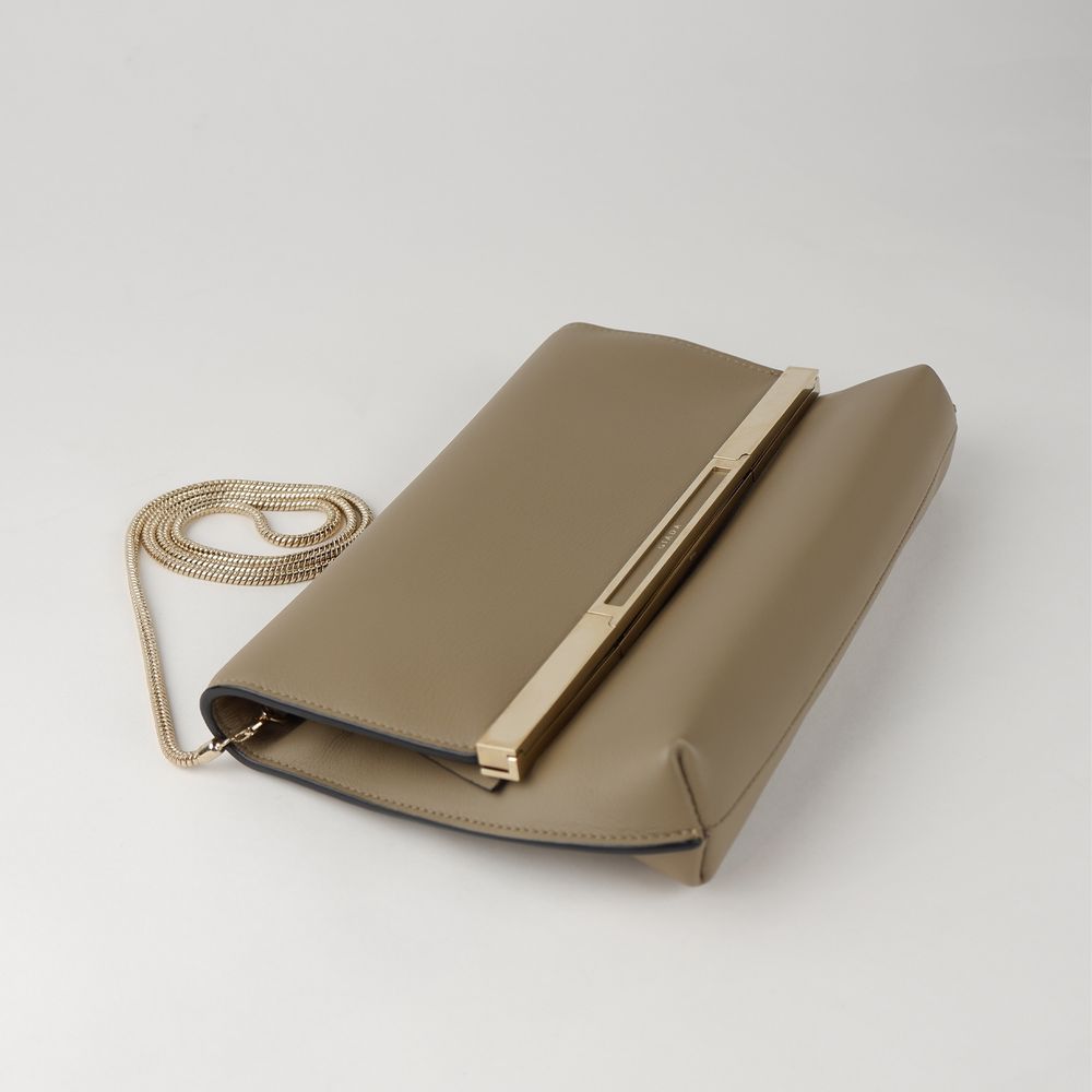 Giada beige läderaxelväska
