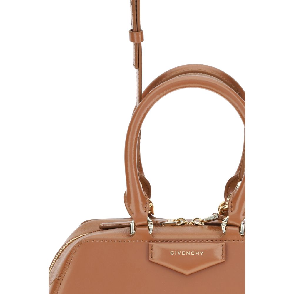 Givenchy Antigona East-West mini-handväska