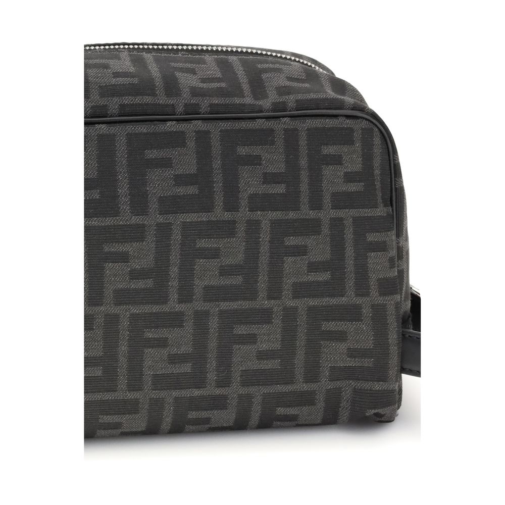 Fendi FF Skönhetsfodral
