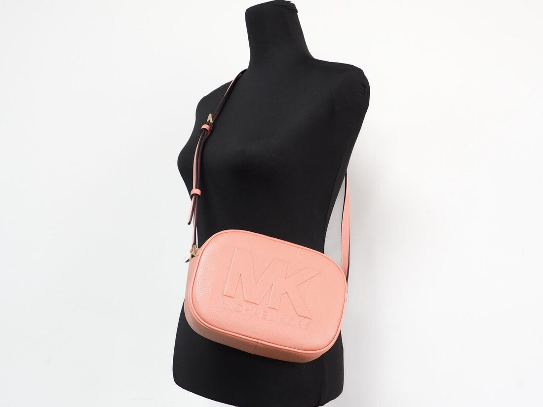 Michael Kors Jet Set Travel Medium Sherbert Läder Oval Kamera Axelremsväska