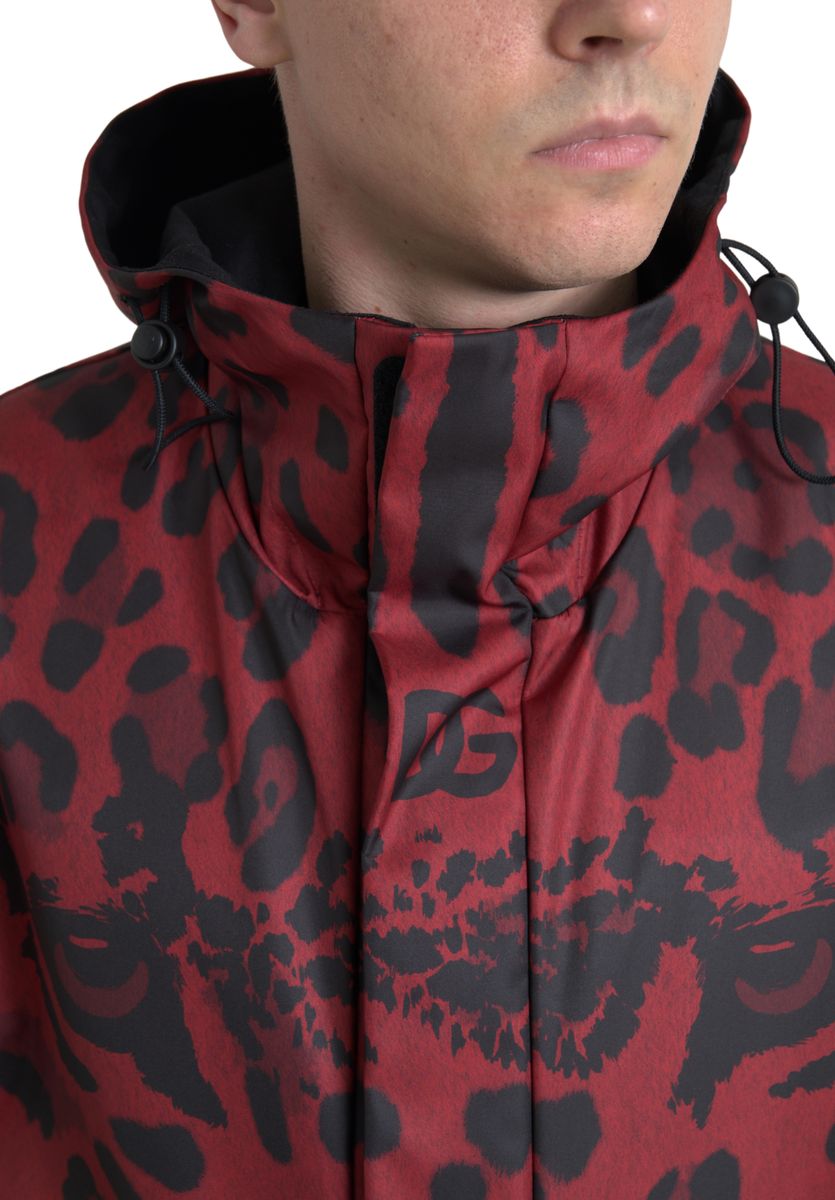 Dolce &amp;amp; Gabbana Röd Leopardjacka med Huva och Regnjacka