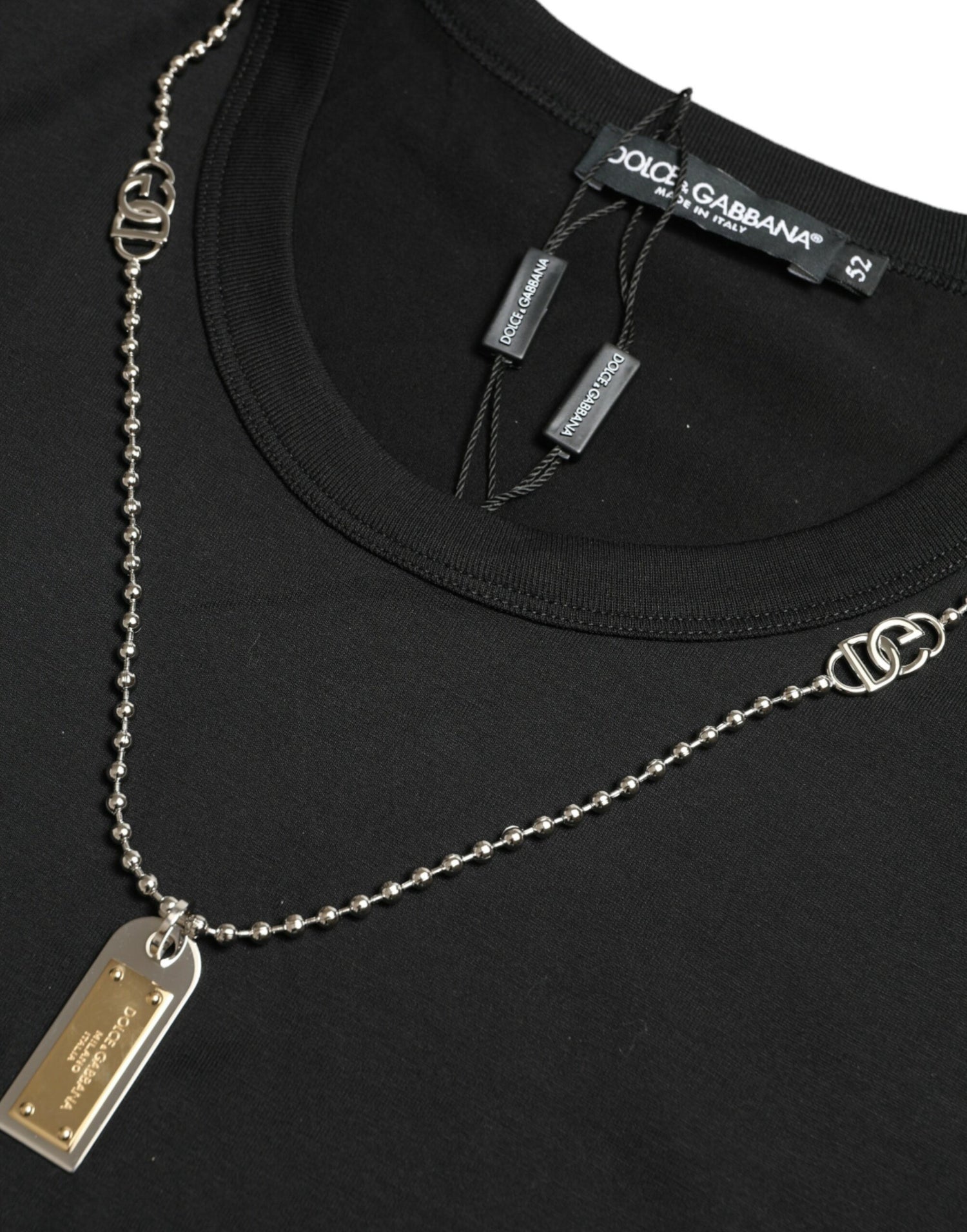 Dolce &amp;amp; Gabbana svart bomulls-t-shirt med rund halsringning och hundbricka