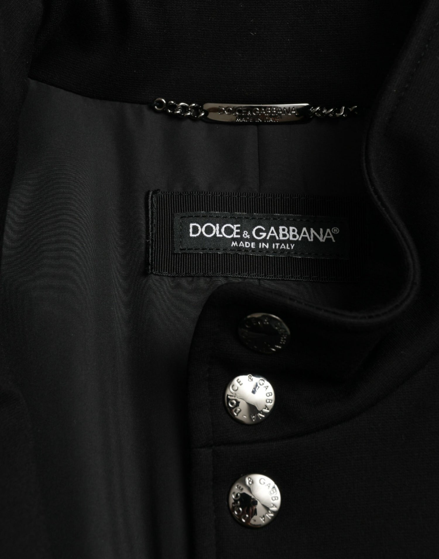 Dolce &amp;amp; Gabbana Svart Viskos Västkavaj Med Knäppning Och Logotyp