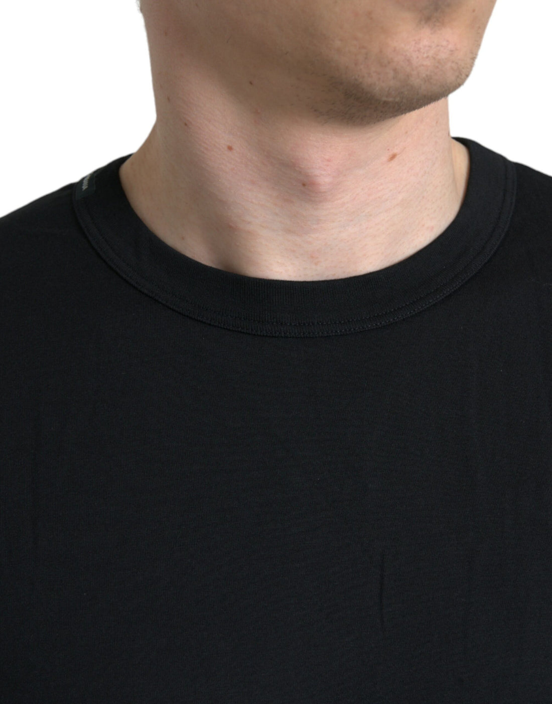 Dolce &amp;amp; Gabbana svart t-shirt med präglad logotyp och rund halsringning, korta ärmar