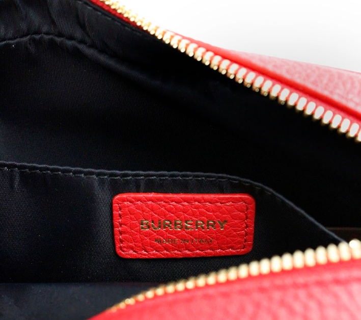 Burberry Liten Branded Klarröd Kornig Läderväska med Kameraaxelrem