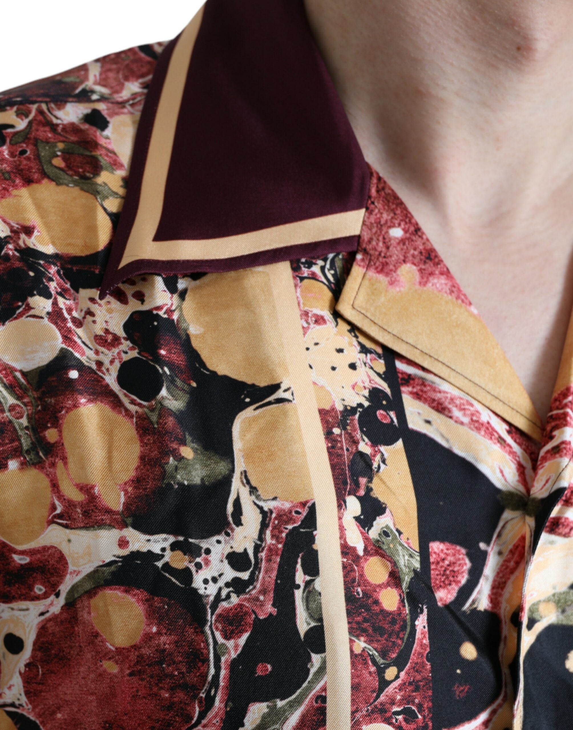 Dolce &amp;amp; Gabbana Flerfärgad Skjorta i Siden med Knappar