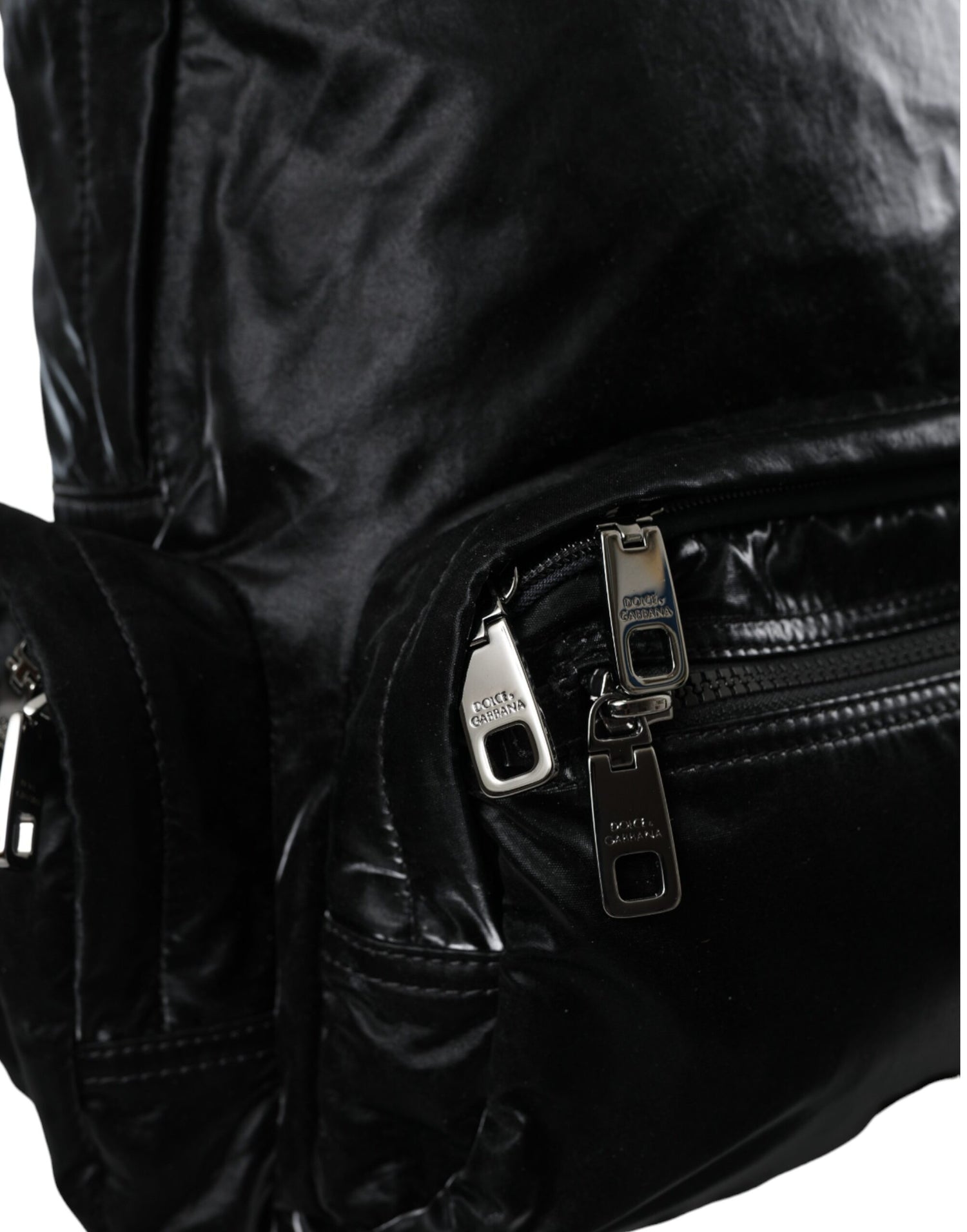 Dolce &amp;amp; Gabbana Svart Ryggsäck i Lackskinn med Logotypplakett
