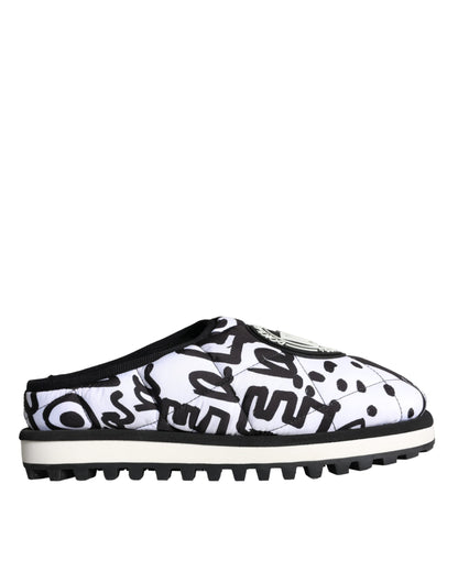 Dolce &amp;amp; Gabbana Svarta Vita Quiltade Logotyp Sandaler Tofflor Skor