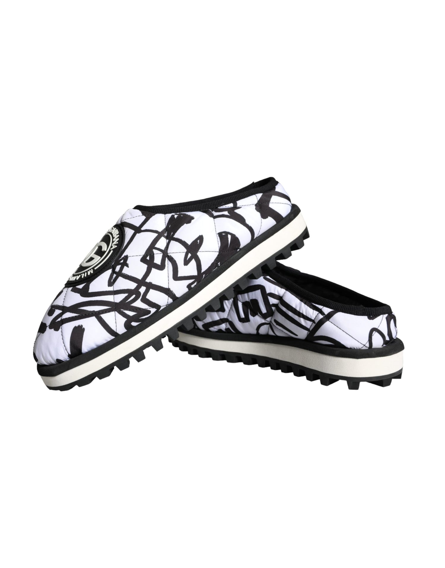 Dolce &amp;amp; Gabbana Svarta Vita Quiltade Logotyp Sandaler Tofflor Skor
