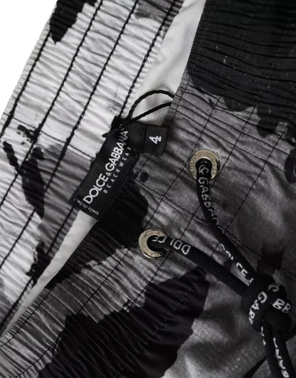Dolce &amp;amp; Gabbana Flerfärgade Kamouflage DG Logo Beachwear Shorts Badkläder