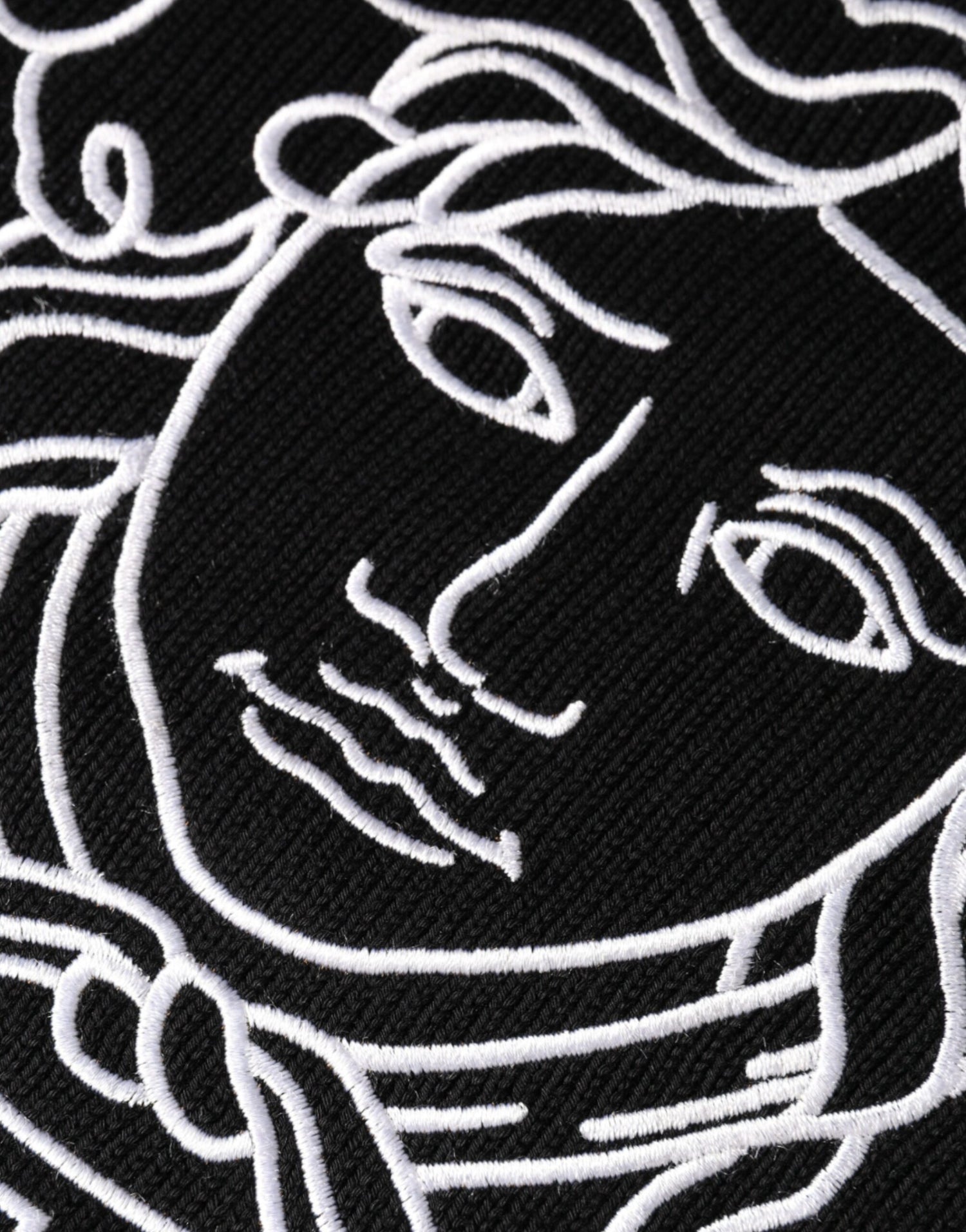 Versace Svart Medusa Broderad Rund Halsad Tröja