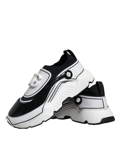 Dolce &amp;amp; Gabbana Vita Svarta Logotypplack Daymaster Sneakers Skor