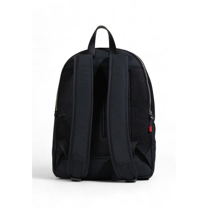 Tommy Hilfiger svart ryggsäck i återvunnen polyester
