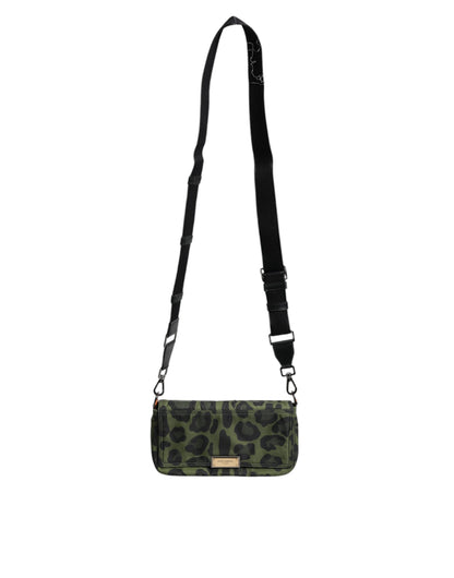Dolce &amp;amp; Gabbana Grön Nylon Leopardmönstrad Axelremsväska med Skalmönster