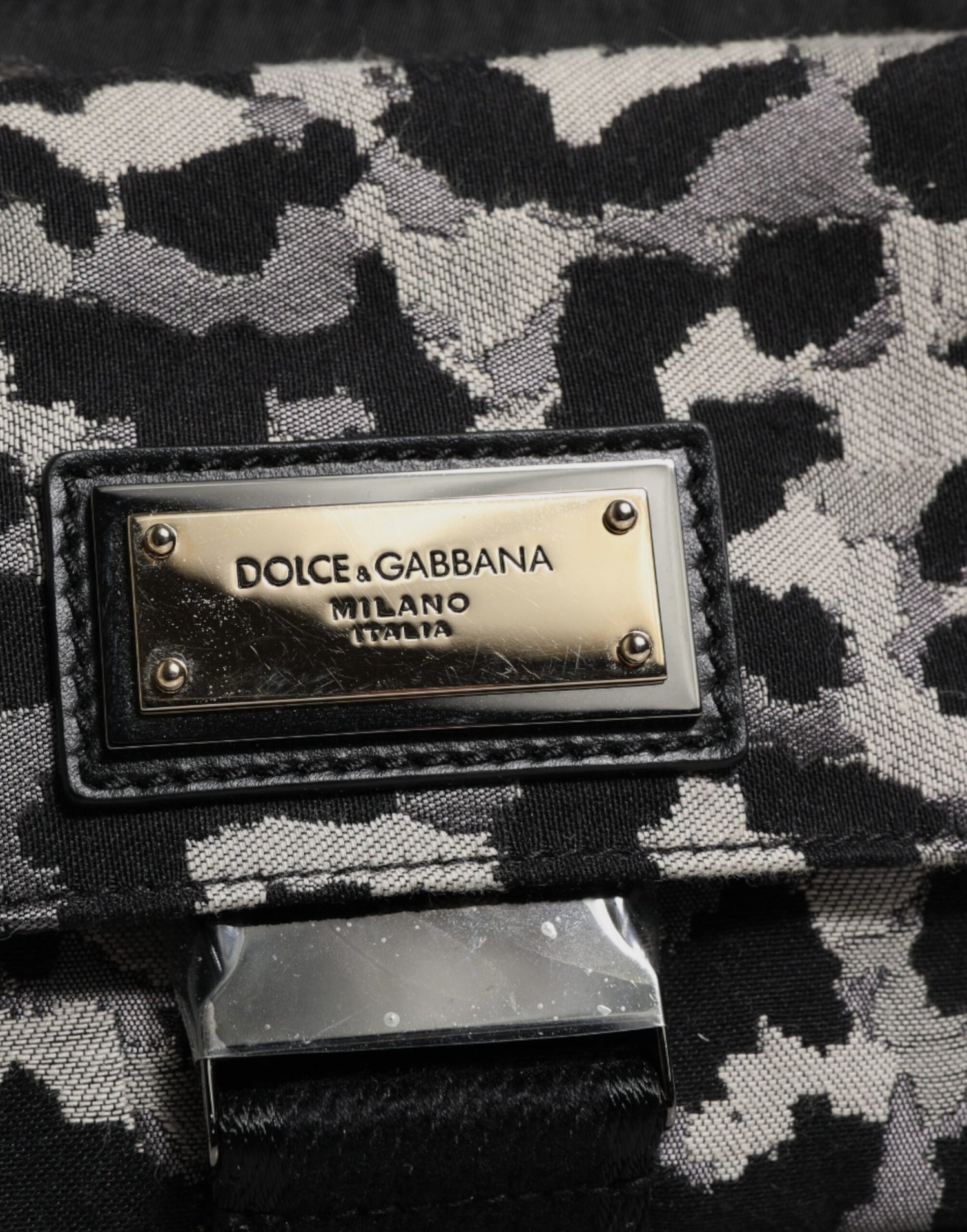 Dolce &amp;amp; Gabbana flerfärgad leopardfärgad jacquard axelväska