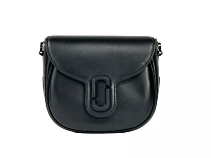 Marc Jacobs The Covered J Marc Saddle Bag Axelremsväska