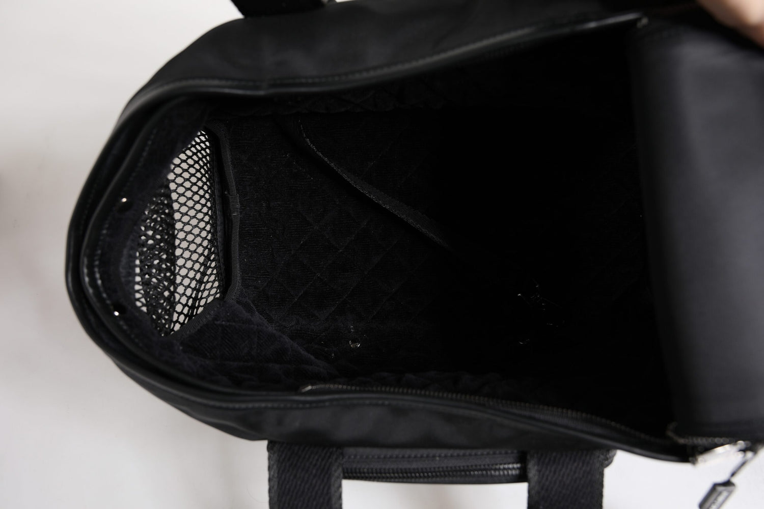 Dolce &amp;amp; Gabbana svart axelrem med husdjursbärbar logotypplack