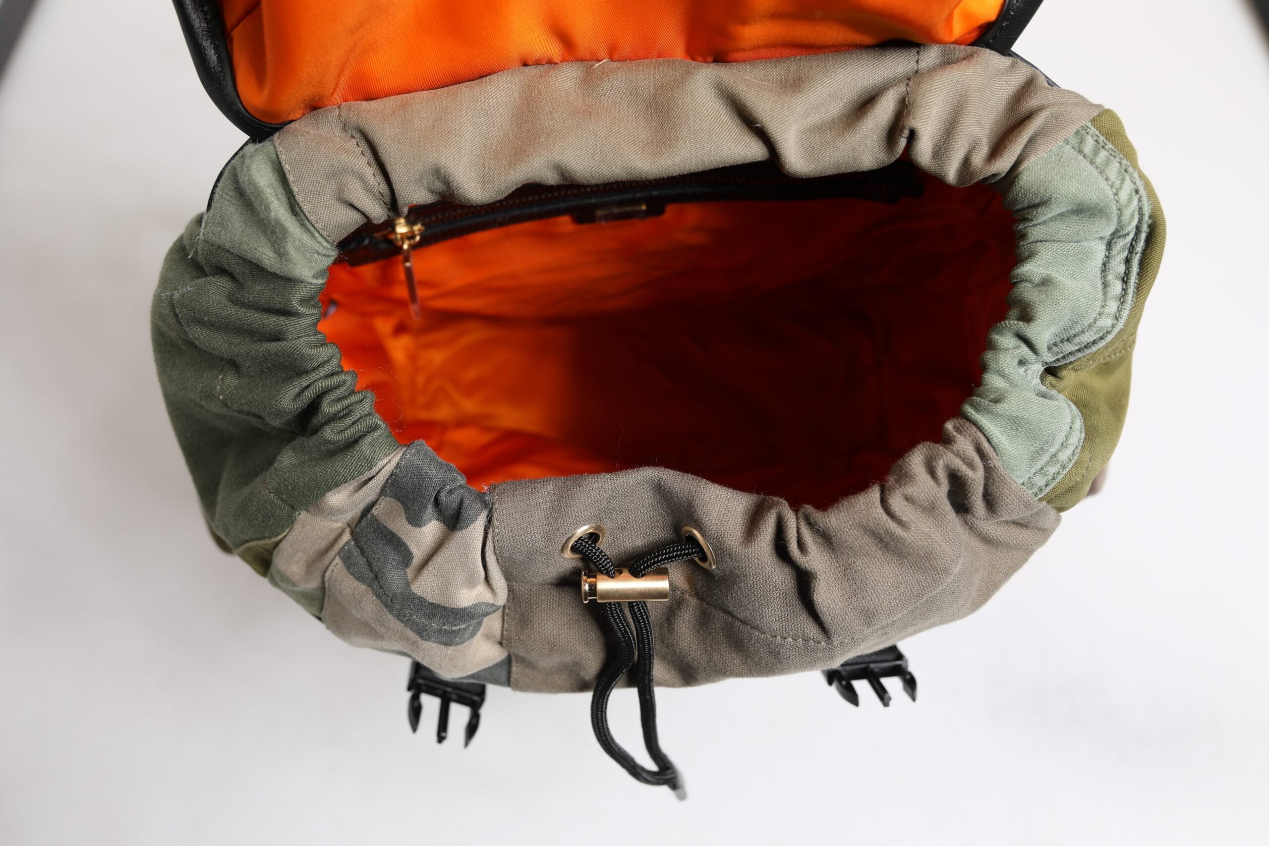 Dolce &amp;amp; Gabbana Militärgrön Patchwork Skolryggsäck