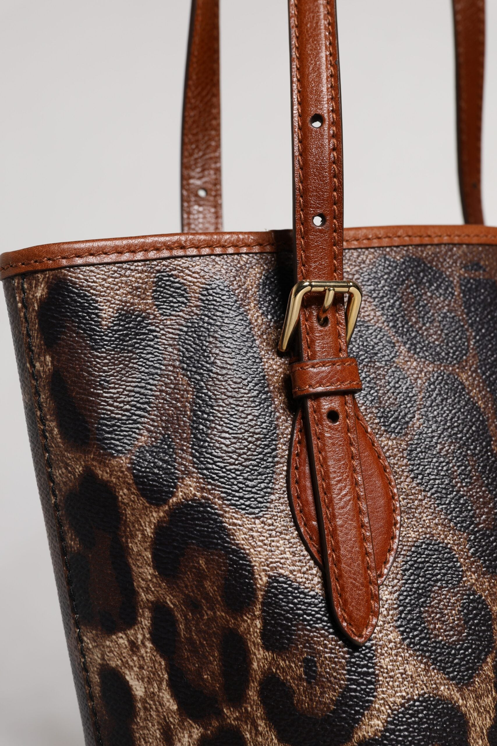 Dolce &amp;amp; Gabbana Brun Leopard Läderväska med Axelrem