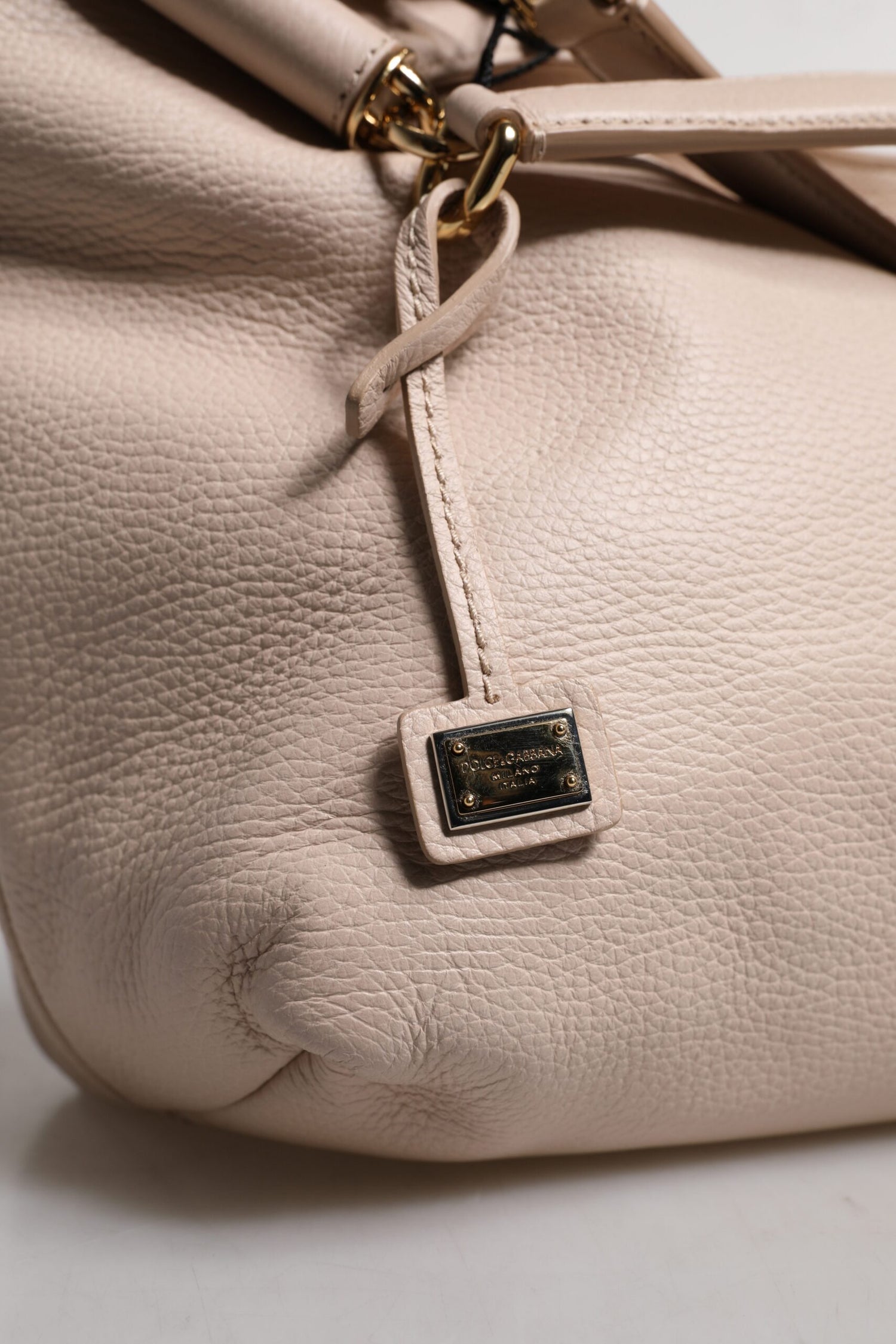 Dolce &amp;amp; Gabbana Ljusrosa Hjortläderväska med Logotypplack och Topphandtag