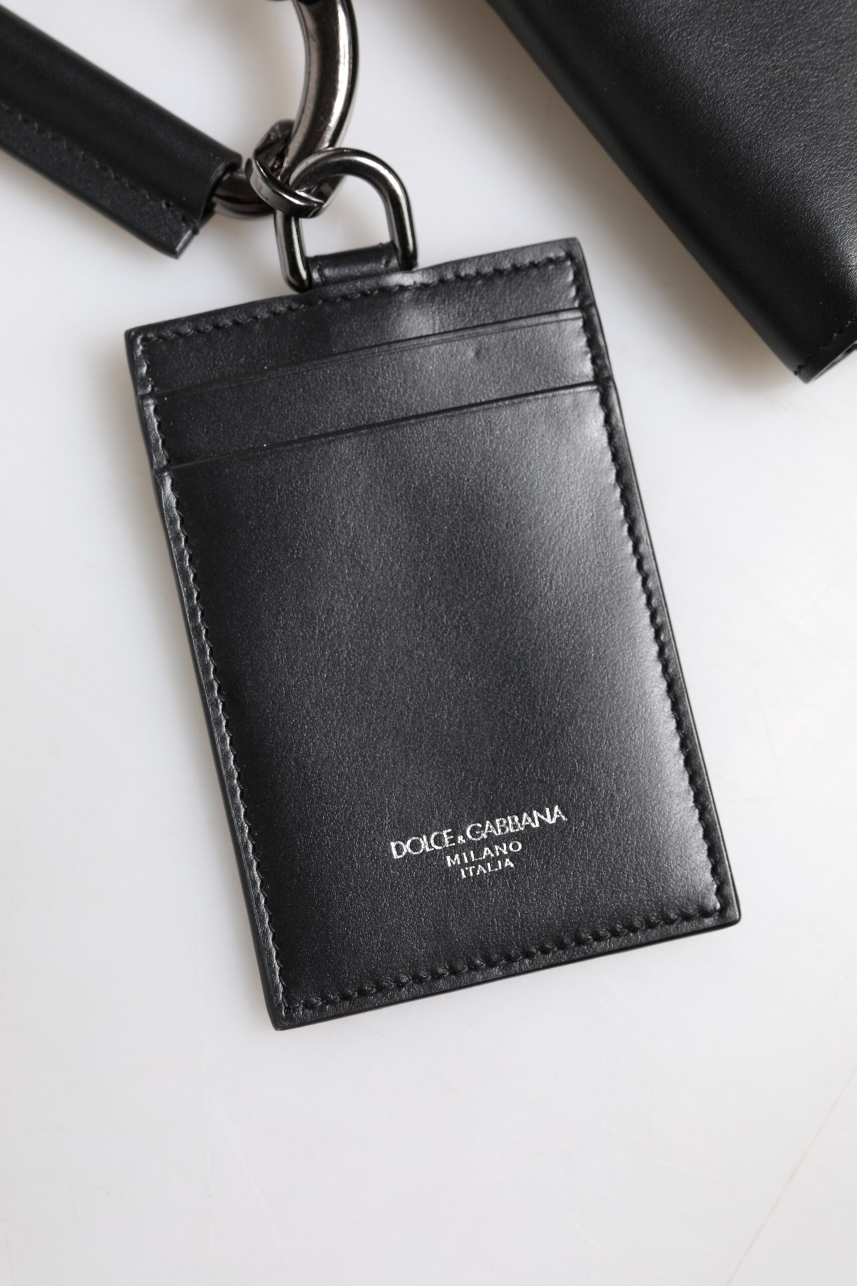 Dolce &amp;amp; Gabbana Svart Läderplånbok med Snodd och Dragkedja