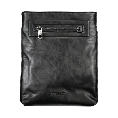 Calvin Klein Sleek svart axelväska med kontrastdetaljer
