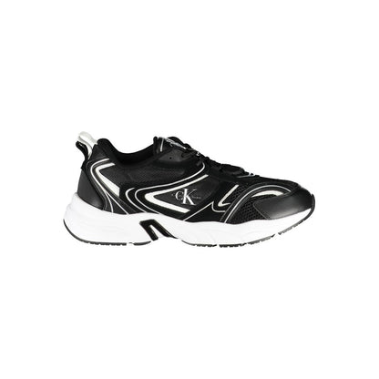 Calvin Klein – Eleganta svarta sneakers med snörning och kontrastdetaljer