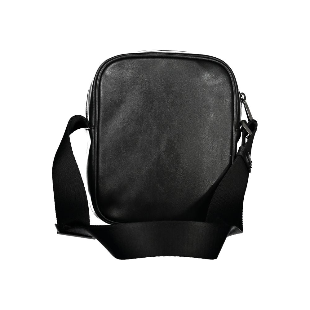 Calvin Klein Sleek Urban svart axelväska