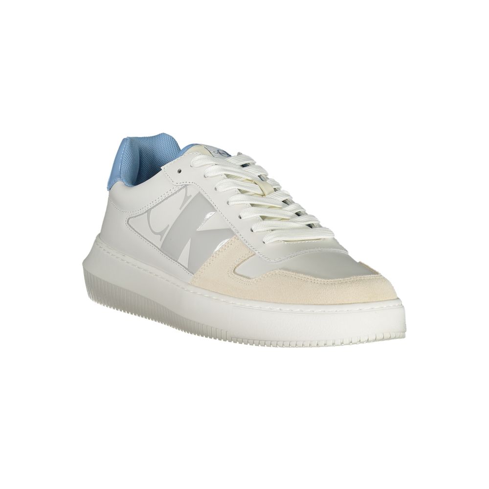 Calvin Klein miljömedvetna sneakers med kontrasterande detaljer