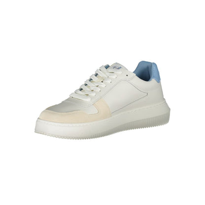 Calvin Klein miljömedvetna sneakers med kontrasterande detaljer