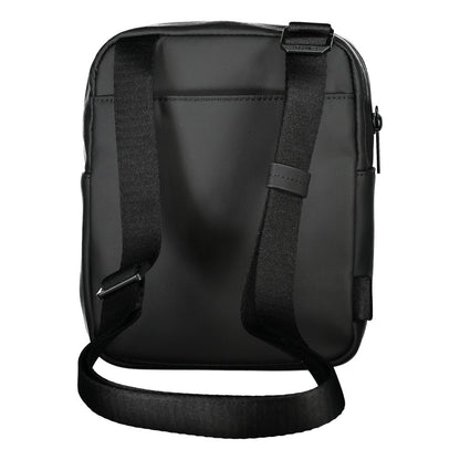 Calvin Klein Sleek svart axelväska i återvunnen polyester