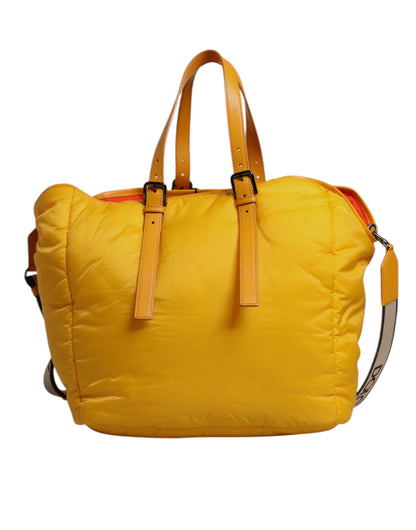 Dolce &amp;amp; Gabbana Gul Orange Nylon Logotypplack Handväska i Axelrem