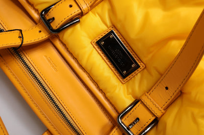 Dolce &amp;amp; Gabbana Gul Orange Nylon Logotypplack Handväska i Axelrem