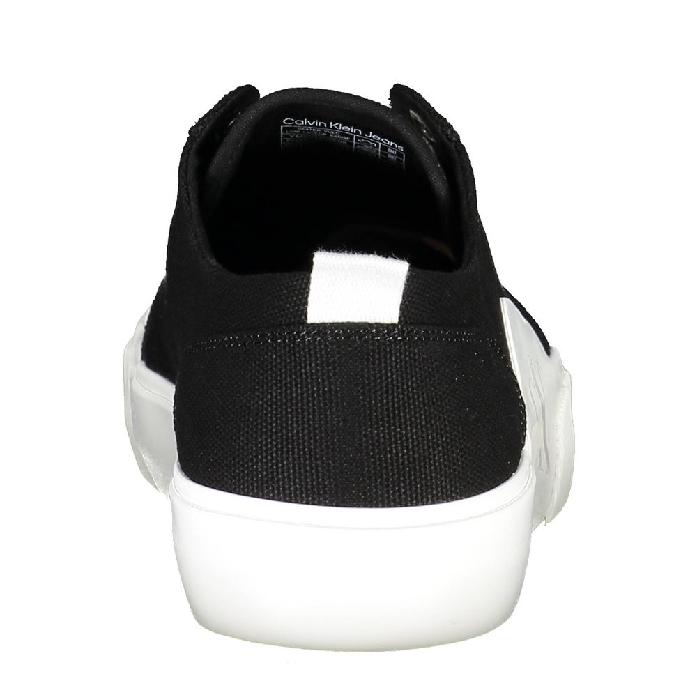 Calvin Klein svarta herrsneakers i återvunnet material